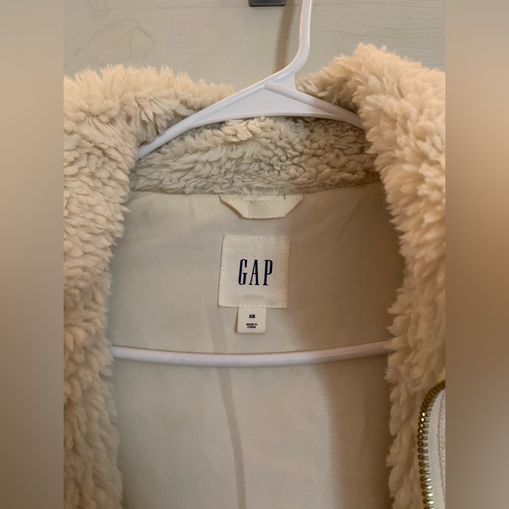 Vintage Gap - Picture 3 of 7